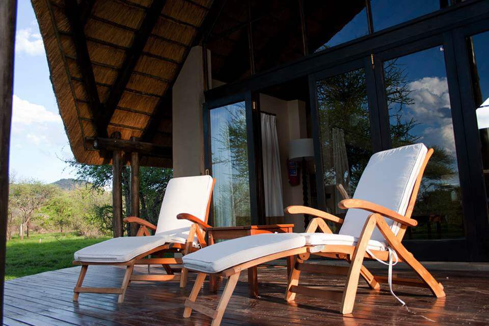 Buffalo Thorn Lodge