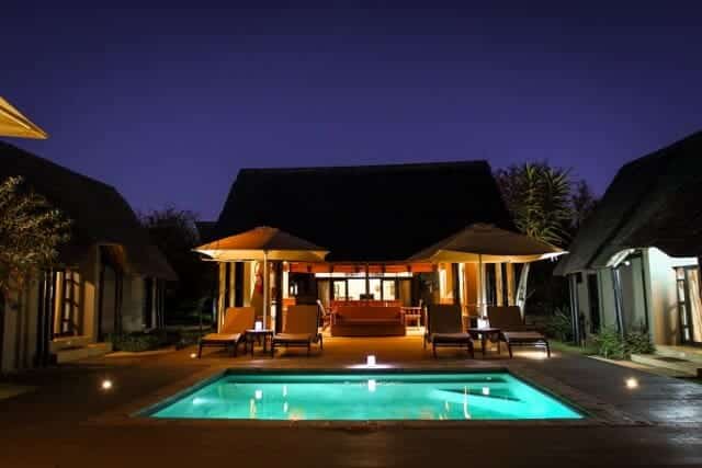 Buffalo Thorn Lodge