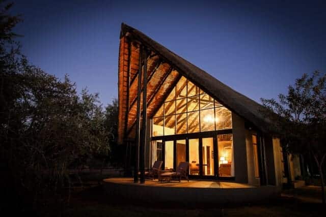 Buffalo Thorn Lodge