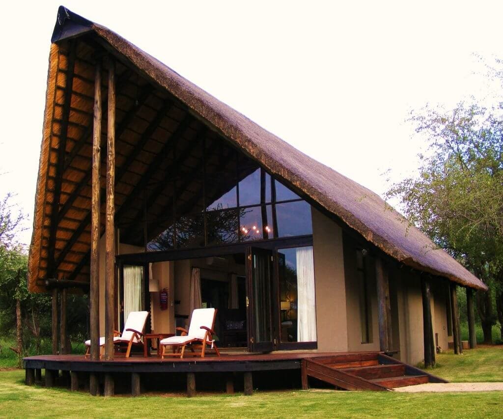 Buffalo Thorn Lodge