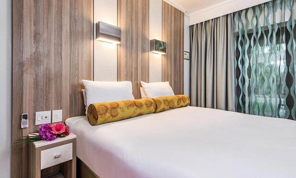 Sun City Cabanas Hotel