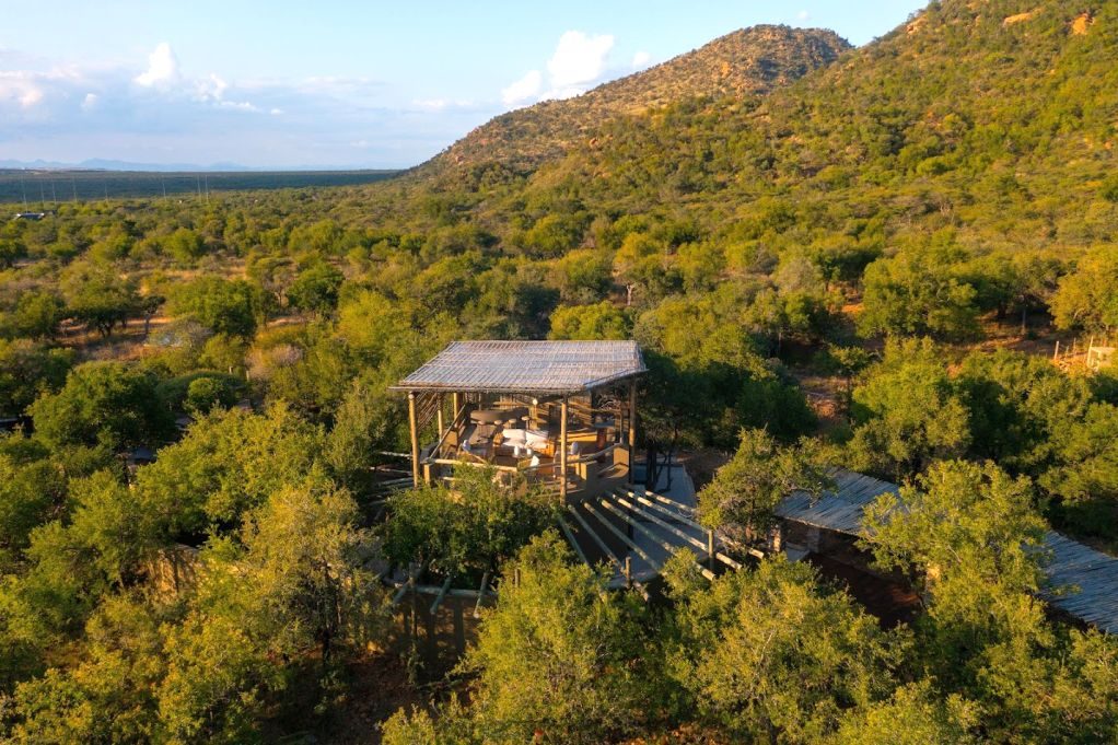 Lush Private Lodge