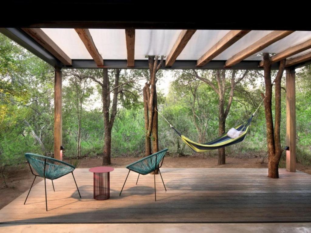 Mbazo Safari Lodge