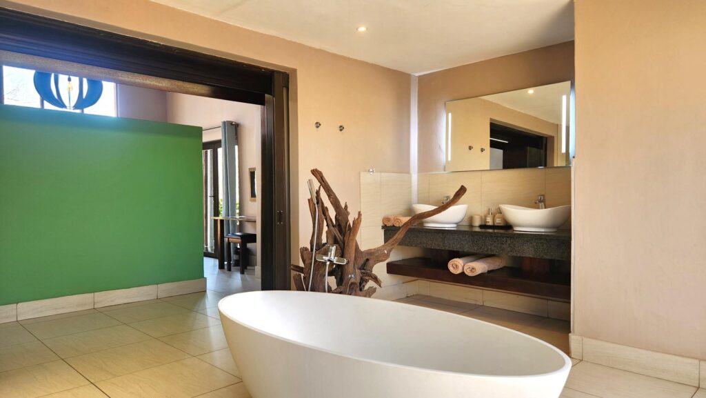 Morokolo Safari Lodge