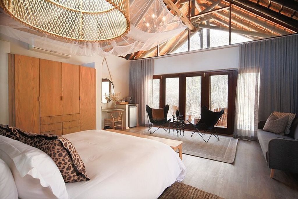 Ntamba Safari Lodge