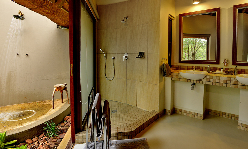 Tambuti Safari Lodge