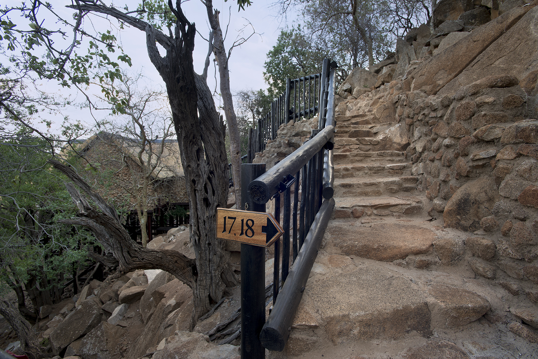 Tshukudu Bush Lodge